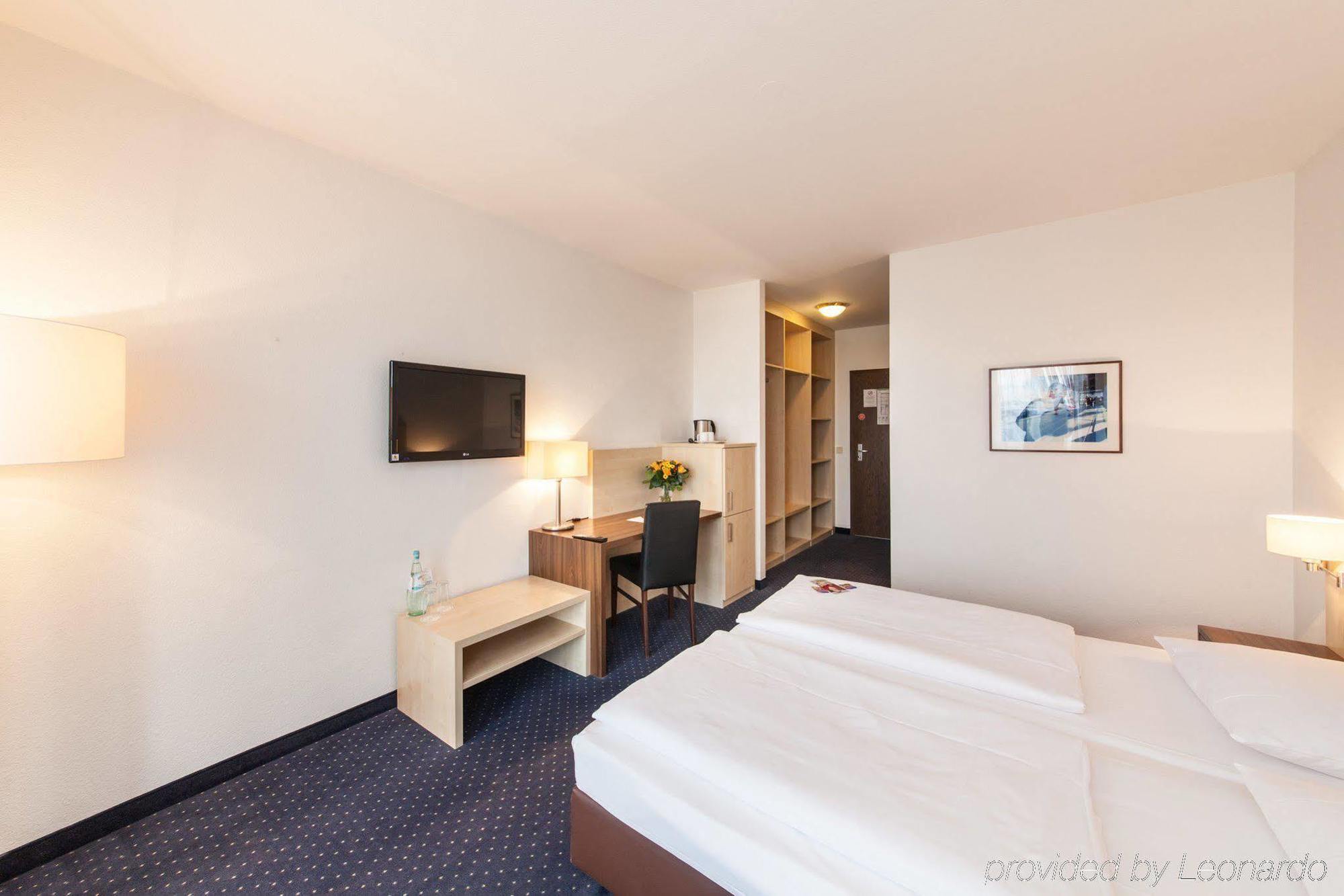 Hotel Mariella Cologne Exterior photo